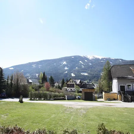 In Sankt Michael Near Slopes Apartman Sankt Michael im Lungau